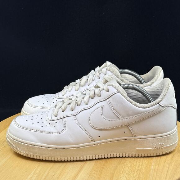 Nike Air Force 1 Low \'07 ‘Triple White’CW2288 111 Size 9.5 Shoe